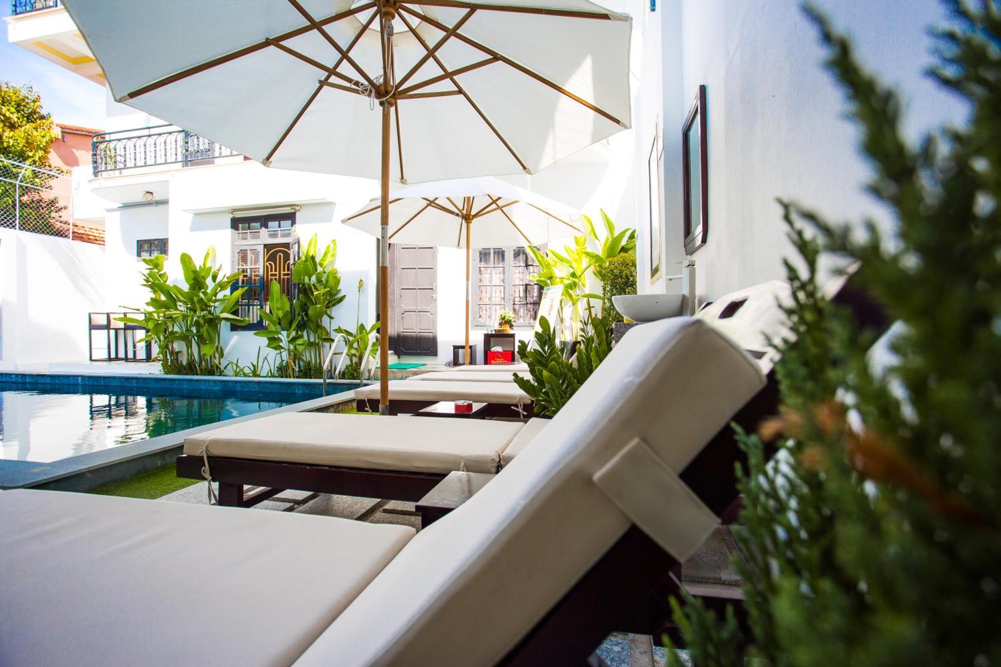 Almond Villa هوي ان المظهر الخارجي الصورة